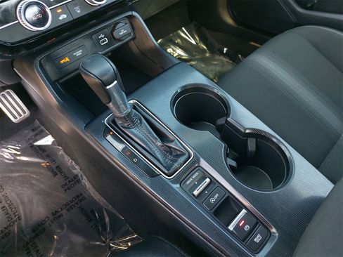 Certified 2023 Honda Civic Sport image 25