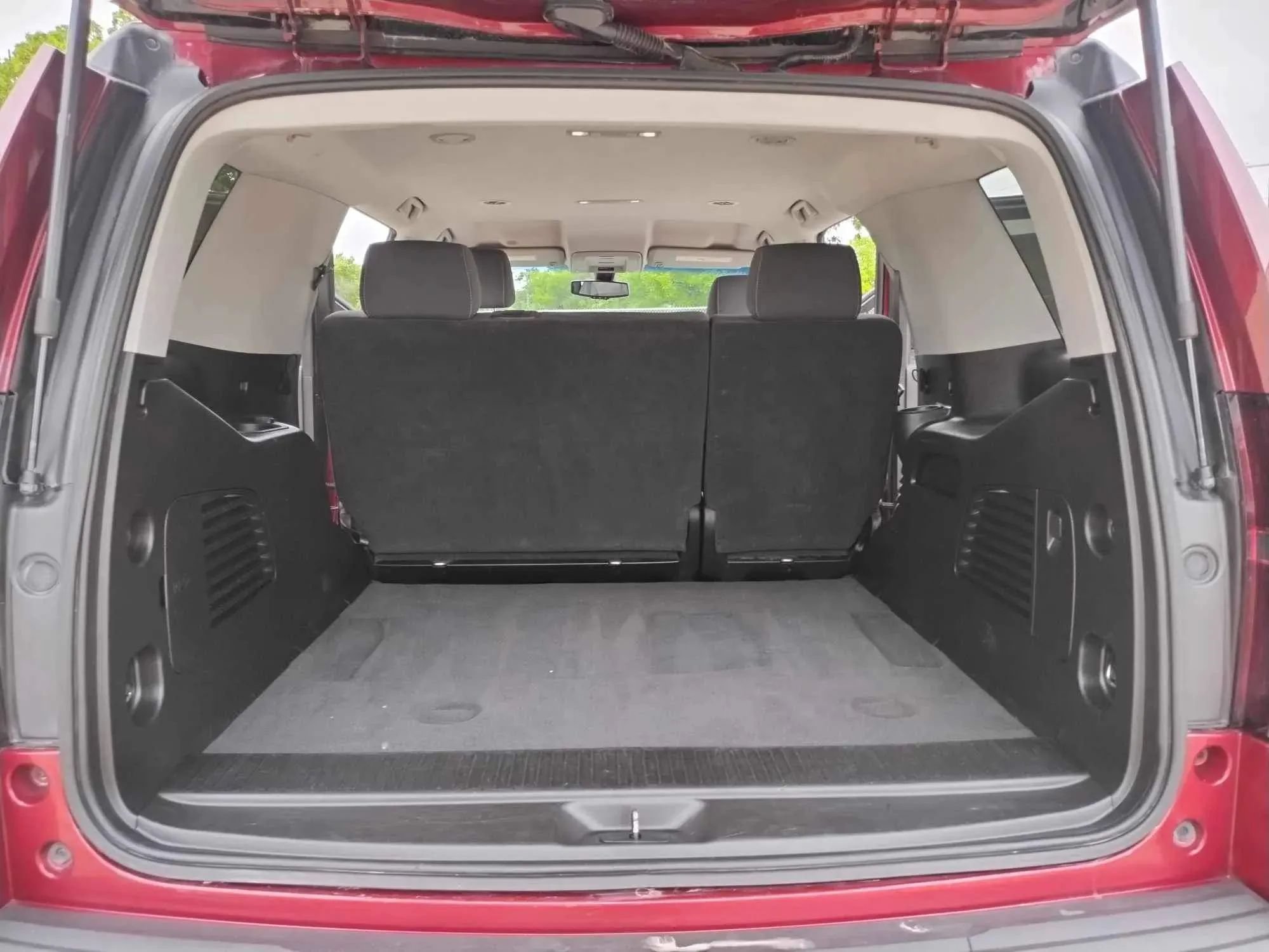 Used 2019 Chevrolet Tahoe LS w/ Max Trailering Package AWD/4WD image 20