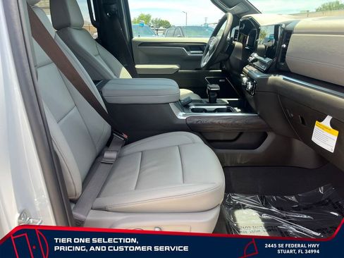 New 2026 GMC Sierra 1500 SLT w/ SLT Premium Plus Package AWD/4WD image 19