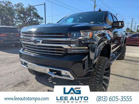 Used 2020 Chevrolet Silverado 1500 High Country w/ Technology Package AWD/4WD image 7