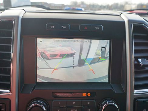 Used 2018 Ford F250 Lariat w/ Chrome Package image 30