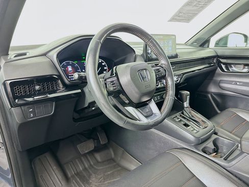 Used 2025 Honda CR-V Sport Touring image 9