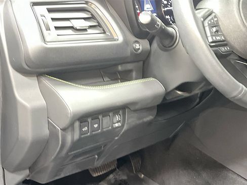 Used 2025 Subaru Ascent Onyx Edition AWD/4WD image 10