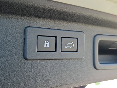 Used 2020 Subaru Forester Sport image 7