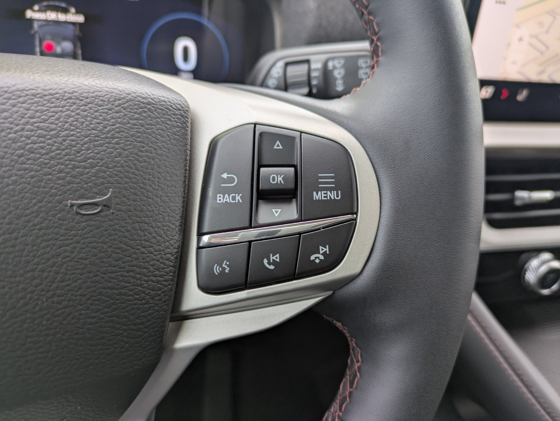 New 2026 Ford Explorer Active w/ Active Comfort Package AWD/4WD image 30