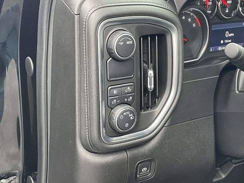 Used 2020 Chevrolet Silverado 1500 RST w/ All-Star Edition image 27