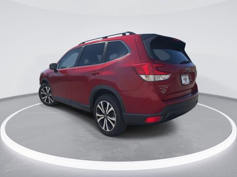Used 2024 Subaru Forester Limited AWD/4WD image 7