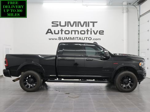 Used 2023 RAM 2500 Laramie AWD/4WD image 1
