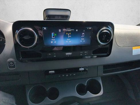 New 2026 Mercedes-Benz Sprinter 2500 image 12