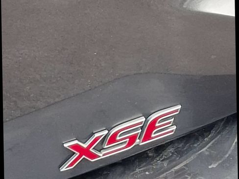 Used 2021 Toyota Corolla XSE FWD image 7