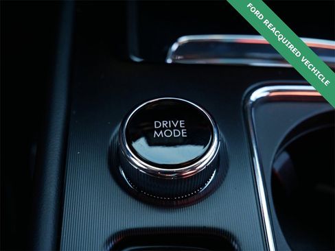 Used 2024 Lincoln Corsair Grand Touring w/ Equipment Group 301A image 24