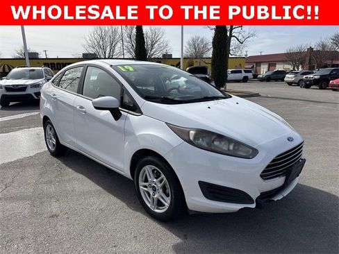 Used 2019 Ford Fiesta SE image 1