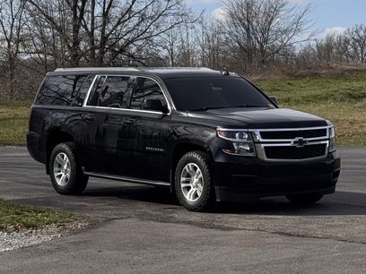 Used 2017 Chevrolet Suburban LT