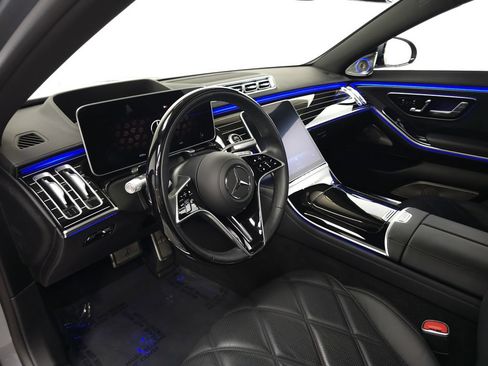 Used 2024 Mercedes-Benz Maybach S 680 4MATIC image 9