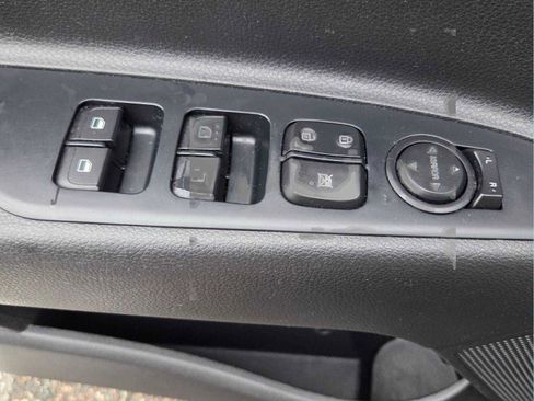 Used 2023 Kia Rio LX FWD image 30