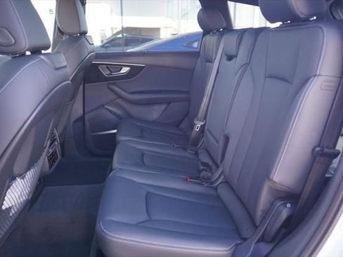 New 2026 Audi Q7 3.0T Premium Plus image 7