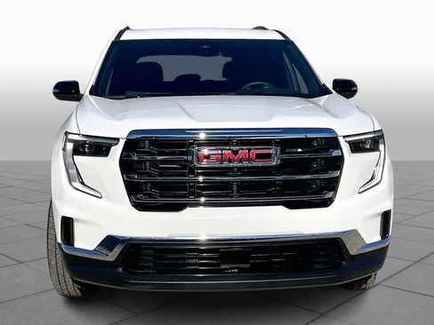 Used 2025 GMC Acadia Elevation image 4