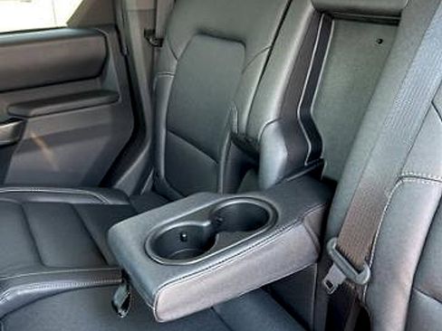 New 2025 Ford Bronco Badlands image 27