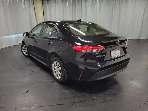 Used 2025 Toyota Corolla LE FWD image 6