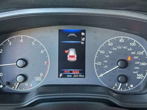 Used 2025 Toyota Corolla Cross L FWD image 23