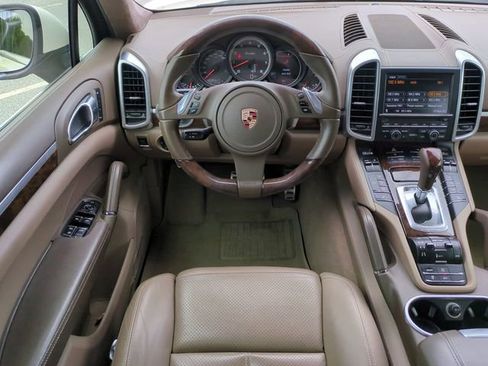 Used 2011 Porsche Cayenne Turbo AWD/4WD image 16