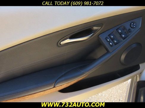 Used 2005 BMW 645Ci Convertible RWD image 25