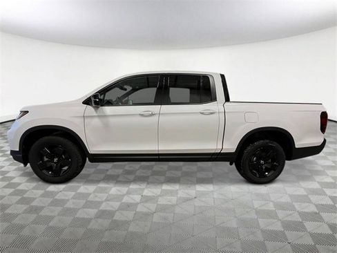 New 2026 Honda Ridgeline Black Edition image 2