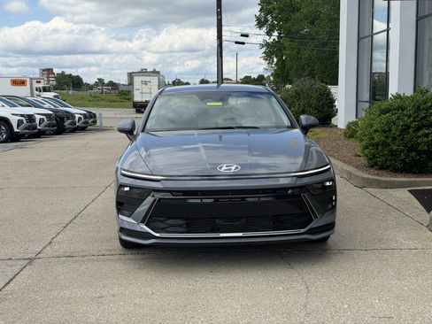 New 2026 Hyundai Sonata SE FWD image 13