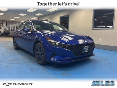 Used 2023 Hyundai Elantra SEL