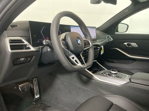New 2026 BMW 330i Sedan w/ M Sport Package image 23