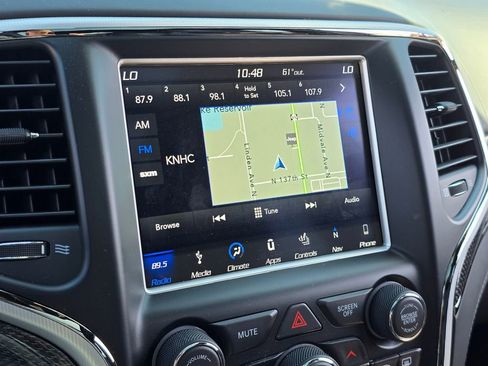 Used 2018 Jeep Grand Cherokee Trackhawk AWD/4WD image 23