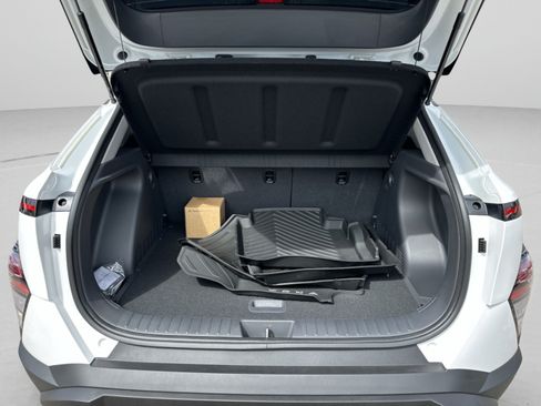 New 2027 Hyundai Kona SEL Sport FWD image 6
