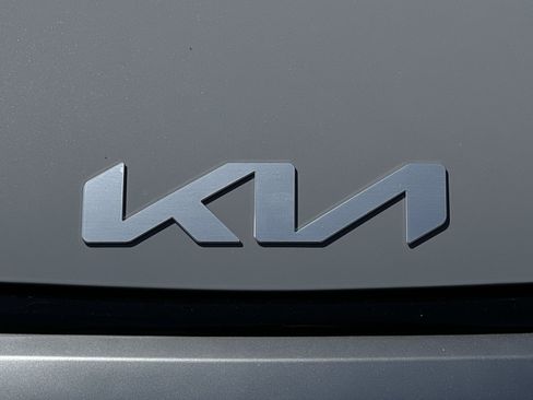 New 2026 Kia Sportage SX Prestige AWD/4WD image 12