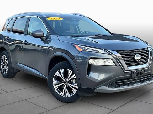 Used 2023 Nissan Rogue SV w/ SV Premium B Package AWD/4WD image 3