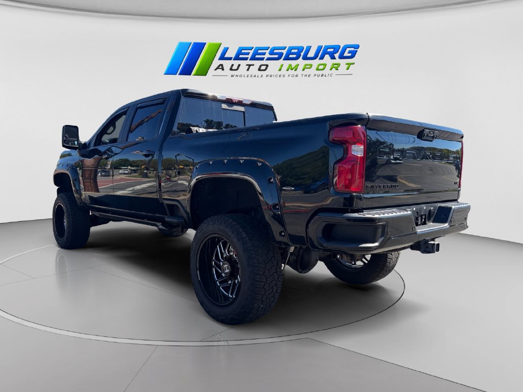 Used 2021 Chevrolet Silverado 2500 LTZ w/ Carhartt Edition AWD/4WD image 4