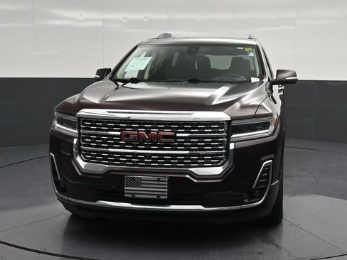 Used 2020 GMC Acadia Denali w/ Technology Package FWD image 6
