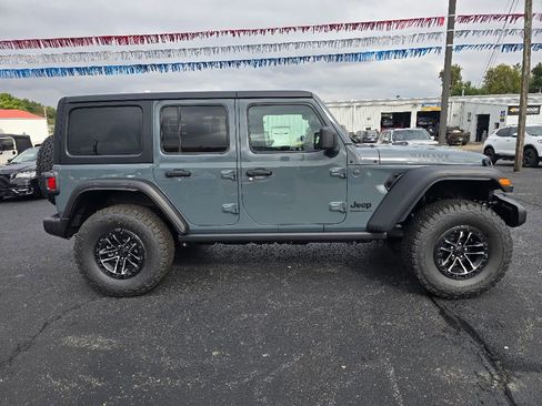 New 2025 Jeep Wrangler Willys AWD/4WD image 5