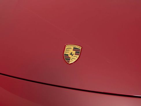 Certified 2024 Porsche 911 Carrera RWD image 39