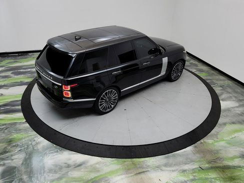 Used 2018 Land Rover Range Rover Autobiography image 15