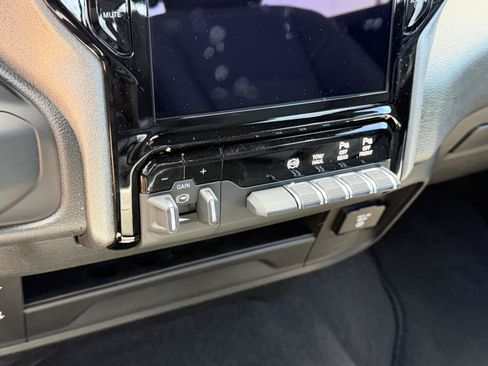 Used 2025 RAM 2500 Tradesman AWD/4WD image 23