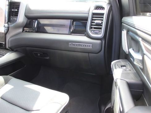 Used 2025 RAM 1500 Laramie w/ Night Edition AWD/4WD image 58