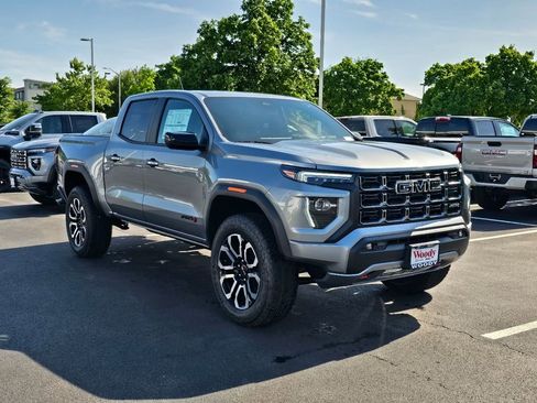 New 2026 GMC Canyon AT4 w/ AT4 Premium Package AWD/4WD image 6
