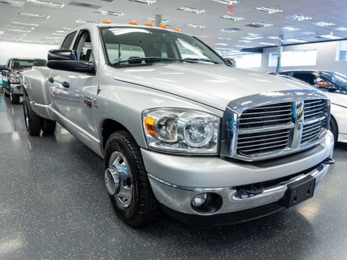 Used 2008 Dodge Ram 3500 Truck SLT w/ Popular Equipment Group RWD image 4
