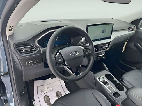 New 2026 Ford Escape SE w/ PHEV Premium Package FWD image 22