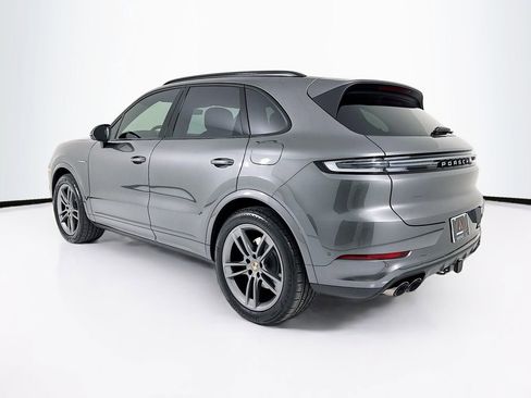 New 2026 Porsche Cayenne E-Hybrid image 3