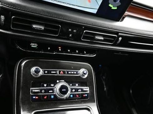 Used 2023 Lincoln Nautilus Reserve FWD image 25