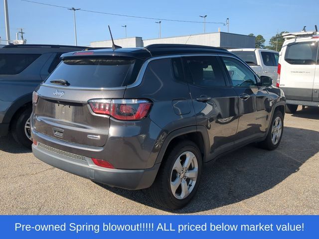 Used 2020 Jeep Compass Latitude FWD image 4