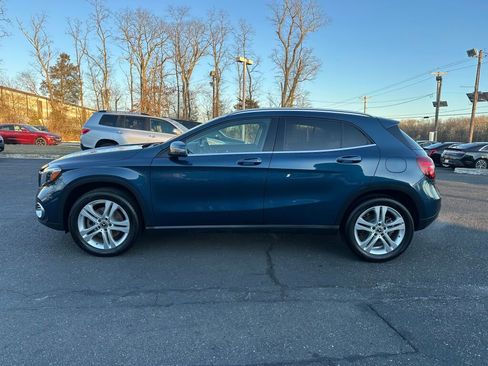 Used 2019 Mercedes-Benz GLA 250 4MATIC image 4