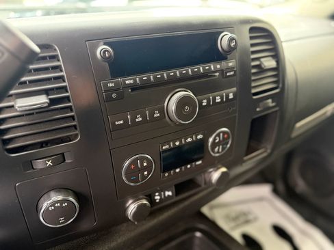 Used 2008 GMC Sierra 2500 SLE w/ SLE2 Preferred Package image 14