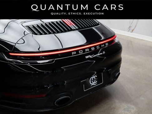 Used 2023 Porsche 911 Carrera S RWD image 32
